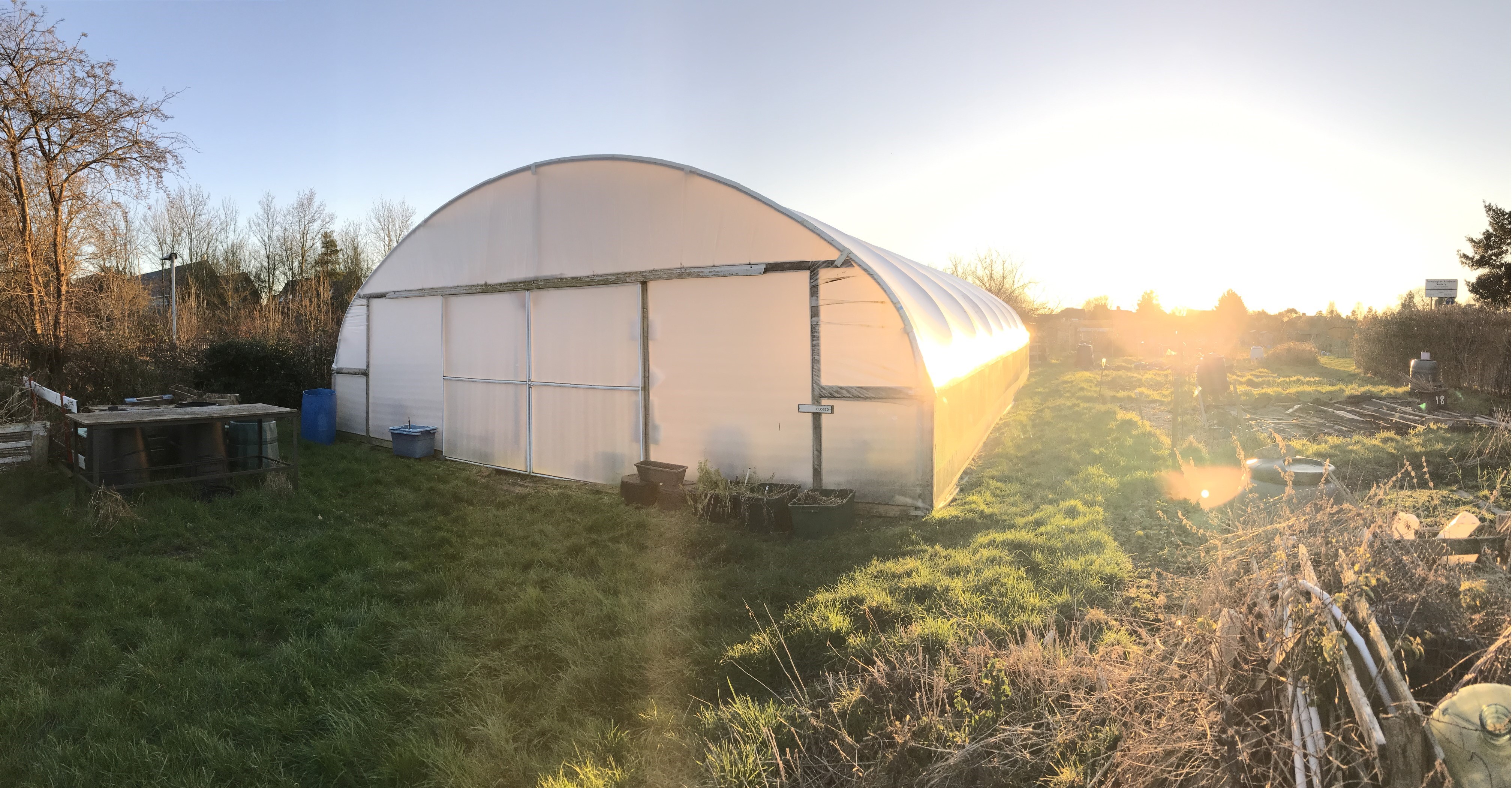 <h2>Community polytunnel</h2><div class='slide-content'><p><span class='highlight'>Grow aubergine, tomatillo, melons and more on a covered plot</span></p><p><span class='highlight'>Raise seedlings and extend your growing season with winter crops</span></p></div><a href='/polytunnel-plots/' class='btn' title='Read more'>Read more</a>